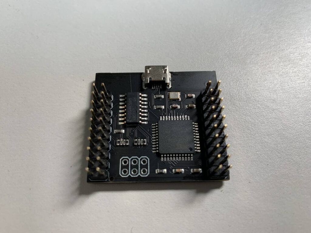 Low latency dual USB controller